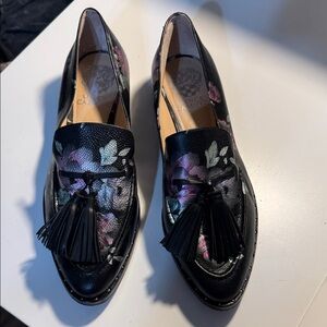 Vince Camuto Black Floral Tassel Loafers